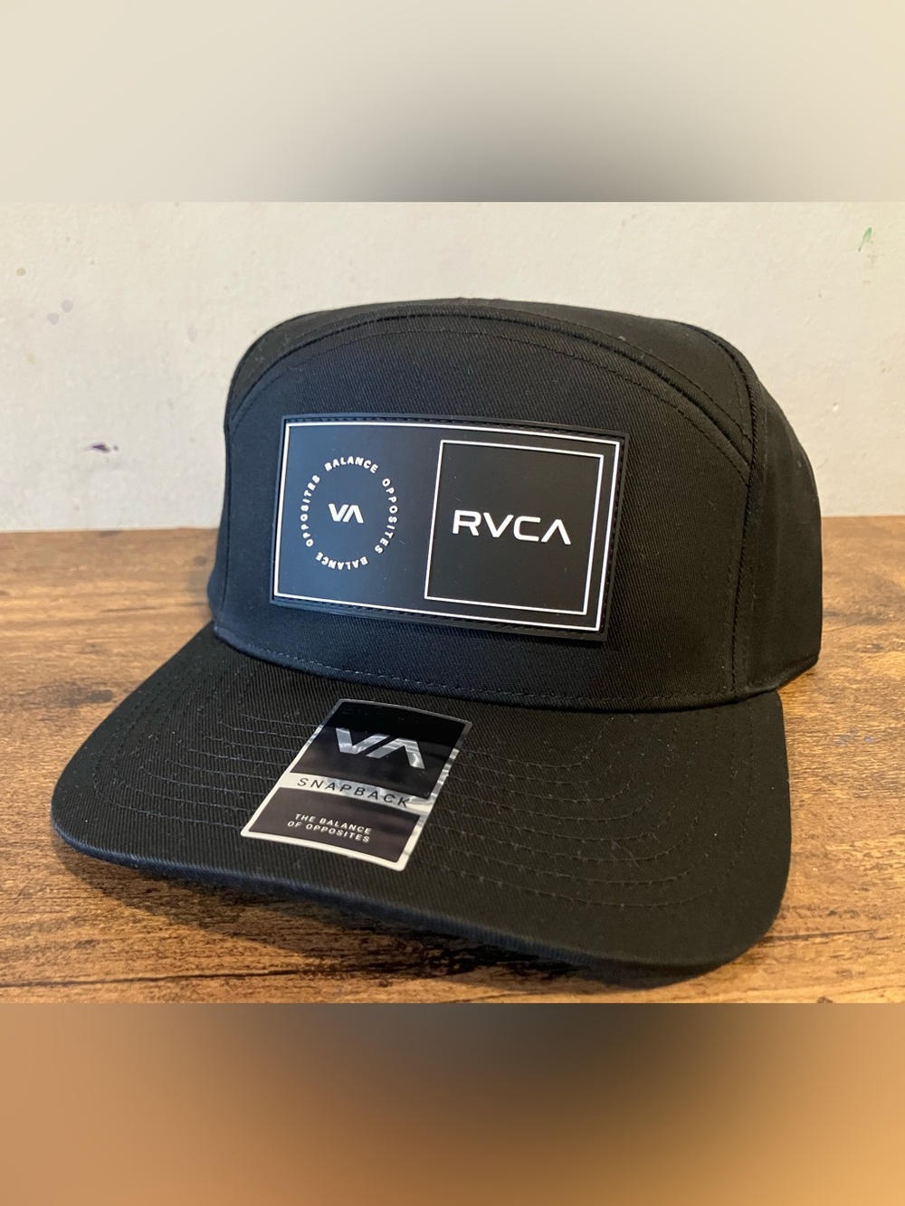 Rvca hat